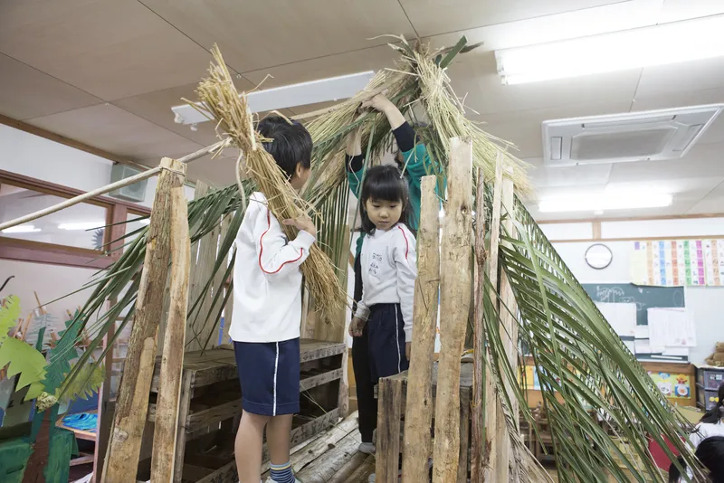 屋根をつくるよ